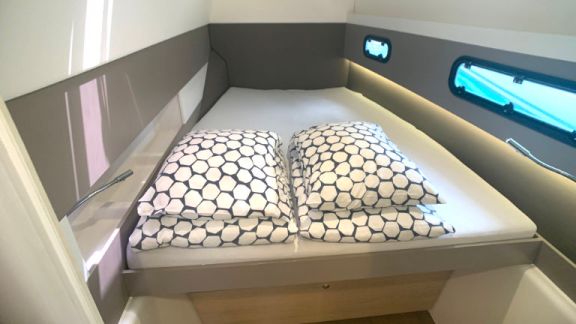 Image of Jax yacht #17