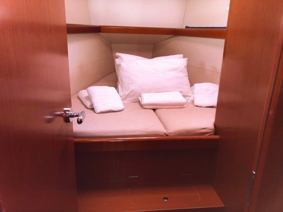 Image of Whisper yacht #19