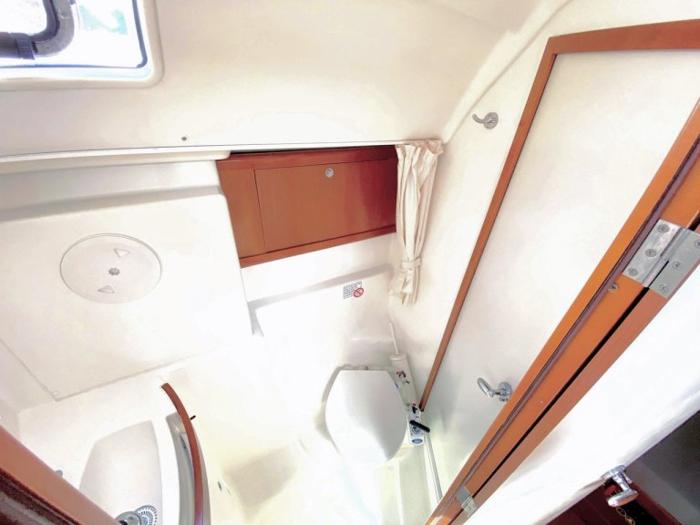 Image of Whisper yacht #21