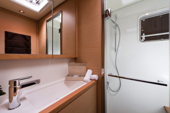 Image of Opal yacht #25