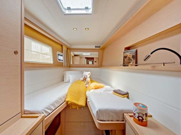 Image of CARIAMA yacht #11