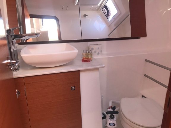 Image of Mio yacht #12