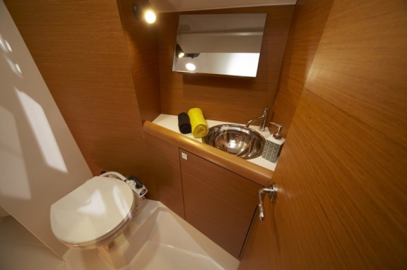 Image of LOON yacht #9