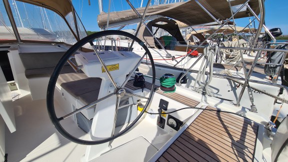 Image of LUNA yacht #5