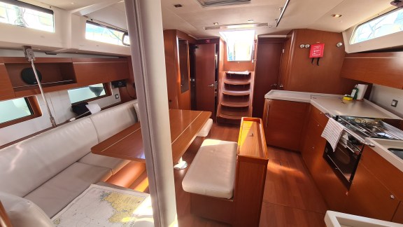 Image of LUNA yacht #12