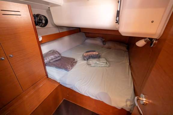 Image of DOTTEREL yacht #11