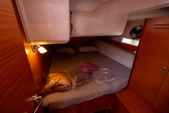 Image of DOTTEREL yacht #10