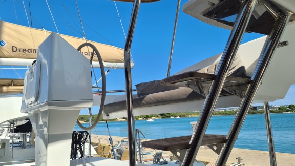 Image of NO SHOES yacht #12