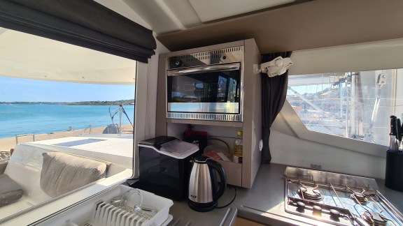 Image of NO SHOES yacht #15