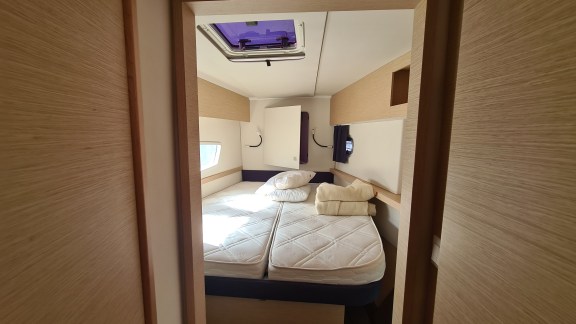 Image of NO SHOES yacht #17