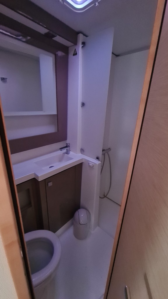 Image of NO SHOES yacht #19