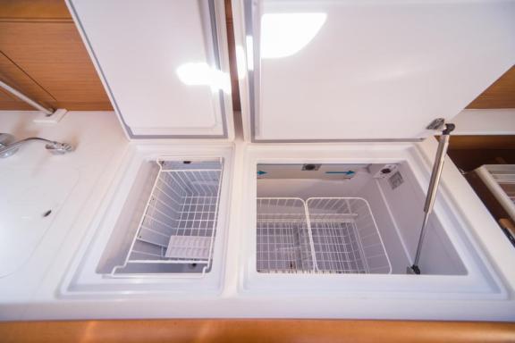 Image of IRAKLIA yacht #3