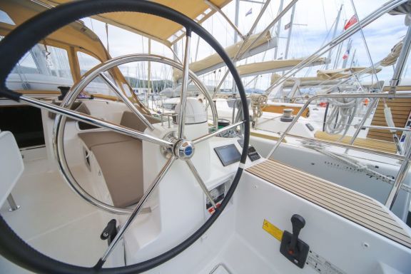 Image of MALAKE yacht #5