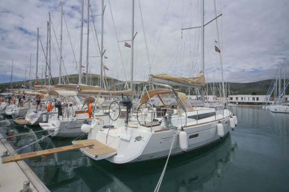 Image of ANDAMAN yacht #3