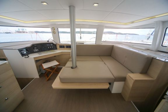 Image of TOKELAU yacht #12