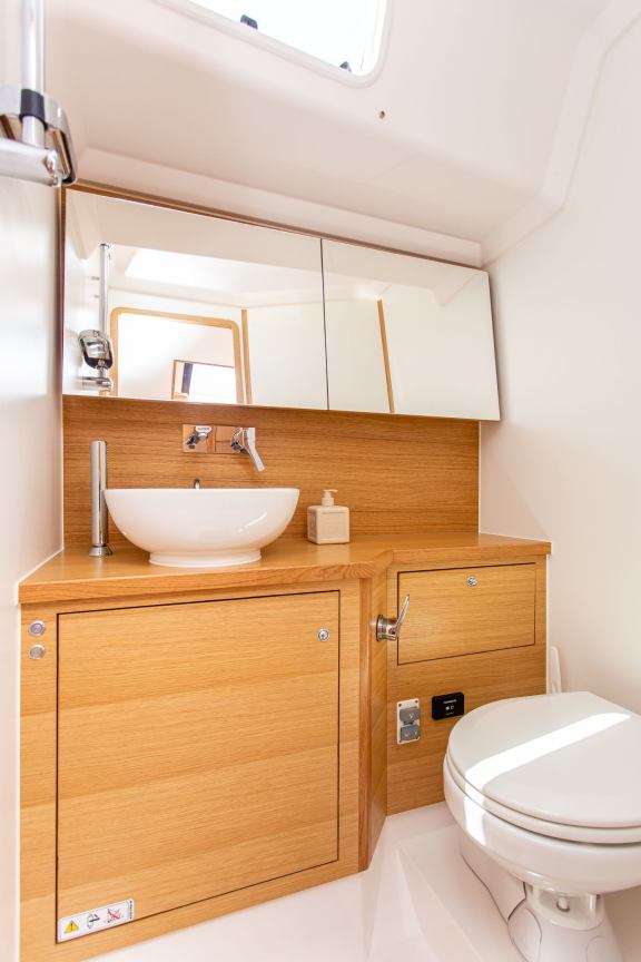 Image of Athena yacht #39