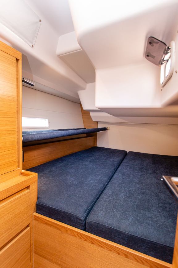 Image of Artemis yacht #34