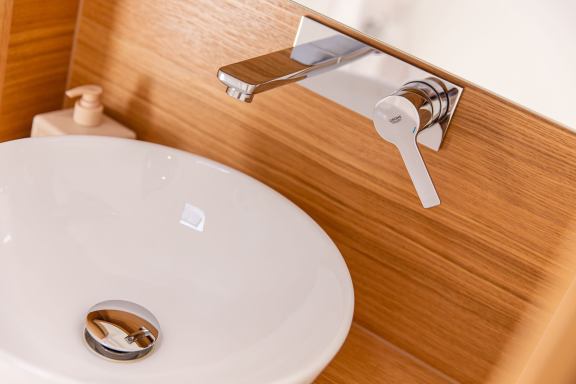 Image of Artemis yacht #40