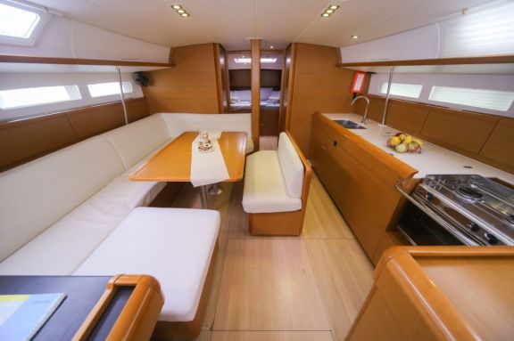 Image of POMONE-15 yacht #18