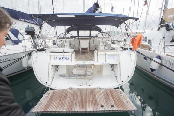 Image of LA VESTALE yacht #9