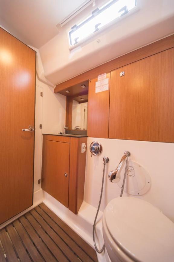 Image of LA VESTALE yacht #16