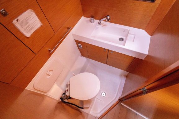 Image of FALSTAFF yacht #7