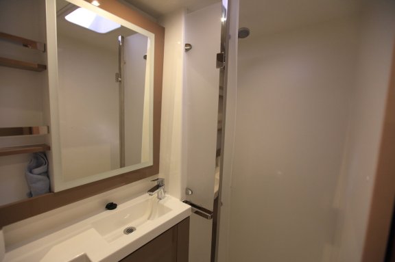 Image of Three Sheets yacht #23