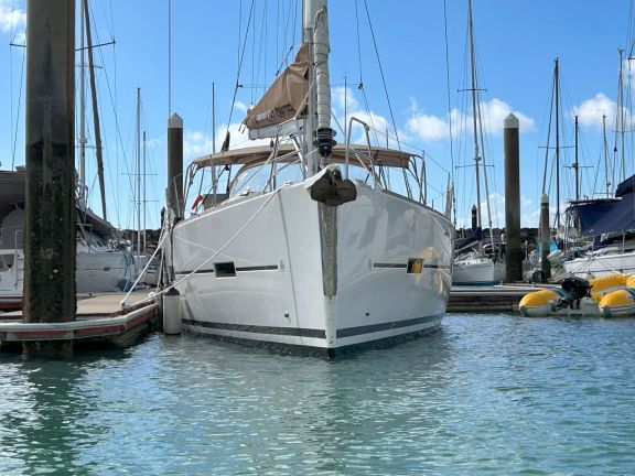 Image of MISS DEVEREUX yacht #4