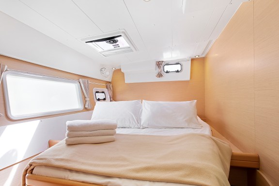 Image of TRAVIATA 1 yacht #10