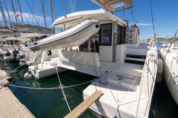 Image of LOCKE yacht #4