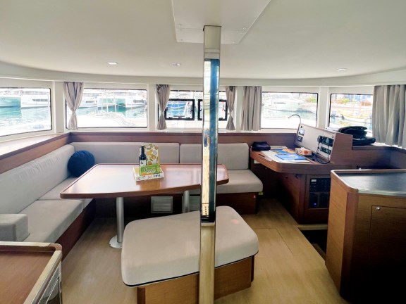 Image of Kobukson yacht #4