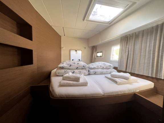 Image of Kobukson yacht #9