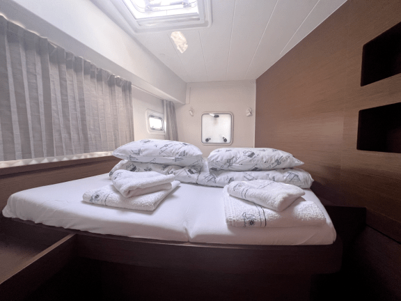 Image of Kobukson yacht #11