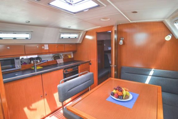 Image of Mayla yacht #3