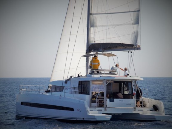 Image of CASOAR yacht #3