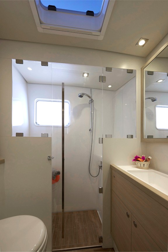 Image of DREAM MARTINIQUE yacht #21