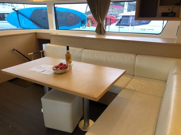 Image of WATTEAU yacht #9