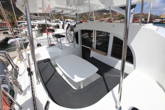 Image of Saint Blue yacht #8