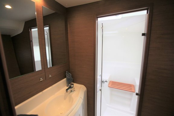 Image of Saint Blue yacht #19