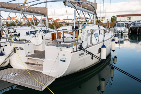 Image of Diana yacht #4