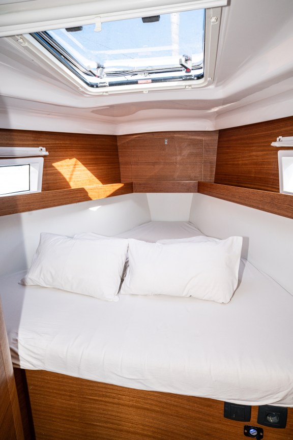 Image of Diana yacht #19