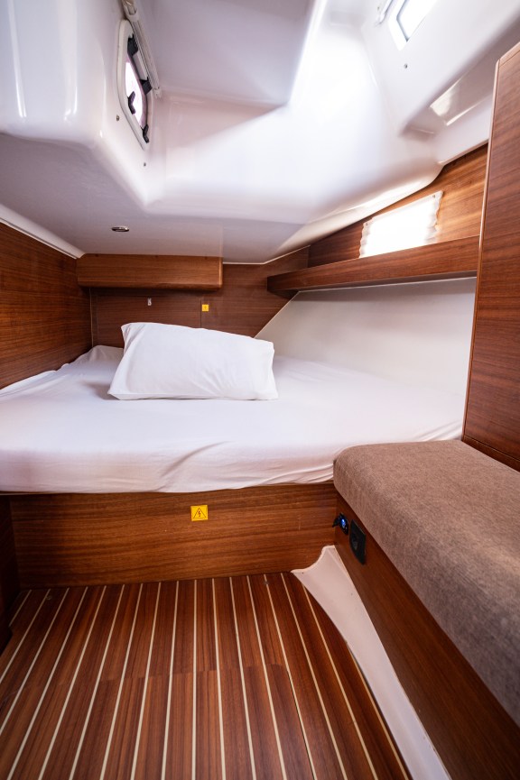 Image of Diana yacht #23