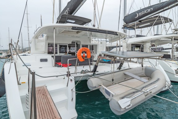 Image of Nemesis yacht #14