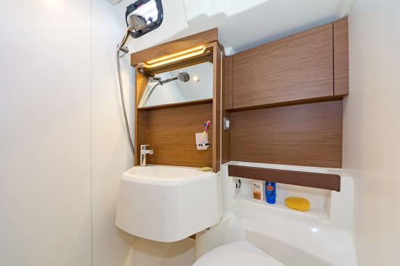 Image of Mamakita yacht #6