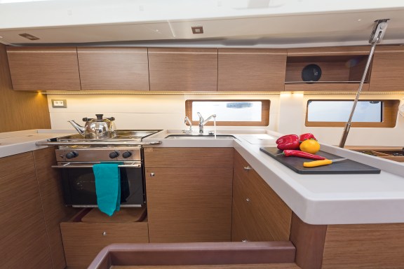 Image of Mamakita yacht #7