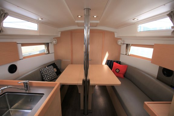 Image of Cozmo yacht #10