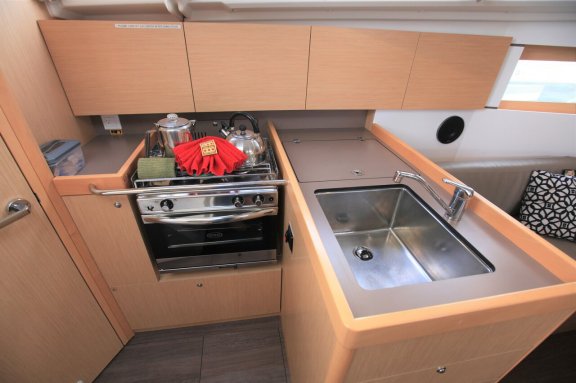 Image of Cozmo yacht #15