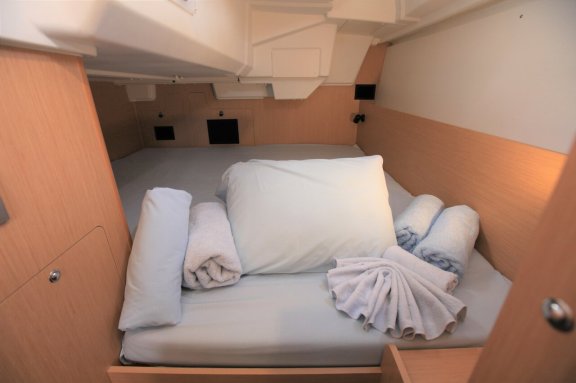 Image of Cozmo yacht #17