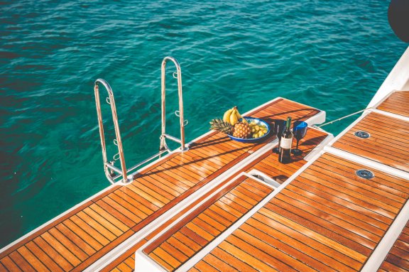 Image of Axis Mundi yacht #6