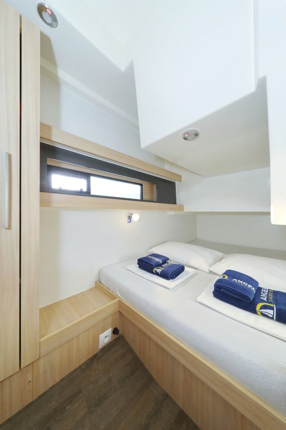 Image of Backup yacht #24